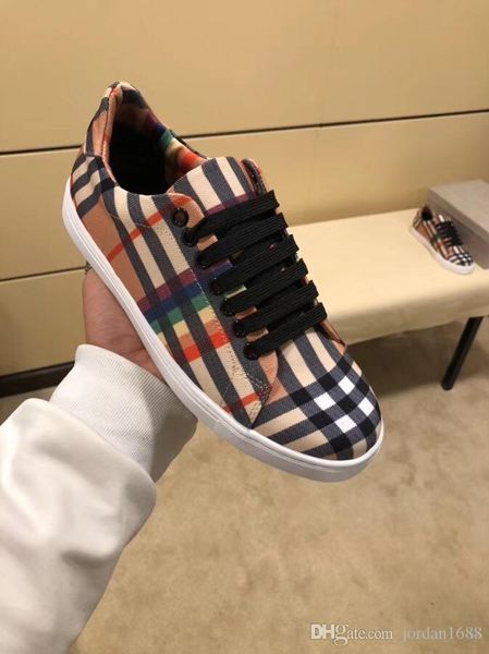 2020 1нью лучший подарок марка red bottom мужчины кроссовки полуботинки rantulow юниор плоский мужчины geunine кожа белый черный открытый тр, Black
2020 1нью лучший подарок марка red bottom мужчины кроссовки полуботинки rantulow юниор плоский мужчины geunine кожа белый черный открытый тр, Black