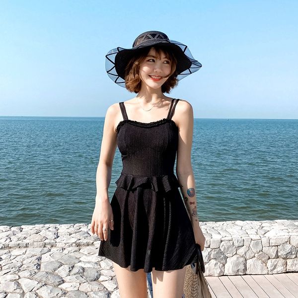 women's belly-covering slimming 2020 swim swimsuit one-piece cute conservative black breast gathered swimming suit, White;black
women's belly-covering slimming 2020 swim swimsuit one-piece cute conservative black breast gathered swimming suit, White;black