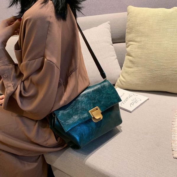 bag women 2020 new retro small square bag single shoulder messenger
bag women 2020 new retro small square bag single shoulder messenger
