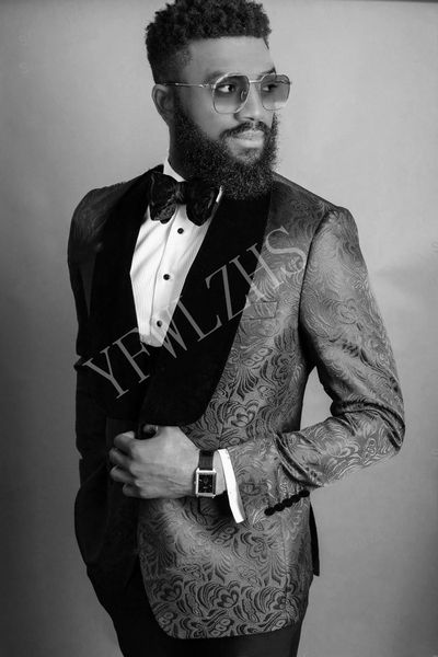 выполненный на заказ шали отворотом groomsmen one button groom tuxedos мужские костюмы свадебные / выпускной вечер / ужин шафер blazer (курт, Black;gray
выполненный на заказ шали отворотом groomsmen one button groom tuxedos мужские костюмы свадебные / выпускной вечер / ужин шафер blazer (курт, Black;gray