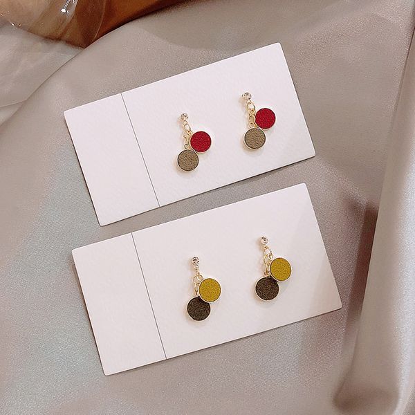 2020 new earrings female simple small earrings female korean temperament tassel elegant wild, Golden;silver
2020 new earrings female simple small earrings female korean temperament tassel elegant wild, Golden;silver