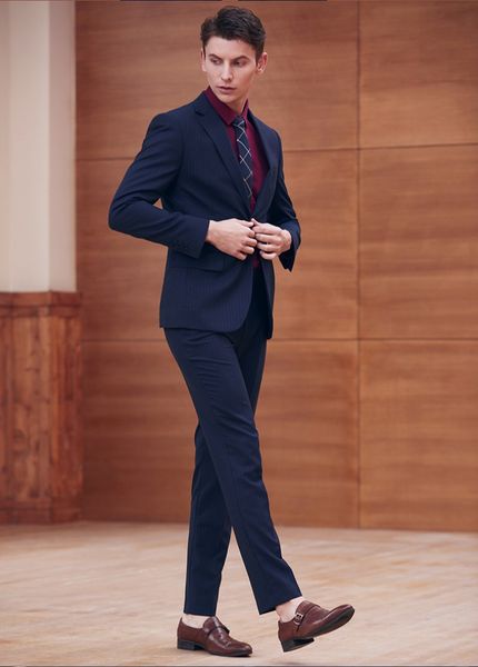 handsome men wedding suits pinstripe two pieces peaked lapel groom tuxedos back vent jacket groomsmen businessmen suit, Black;gray
handsome men wedding suits pinstripe two pieces peaked lapel groom tuxedos back vent jacket groomsmen businessmen suit, Black;gray