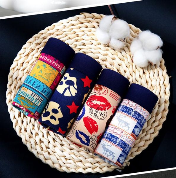 4pcs/lot conflict kindred male underwear modal print mens boxers man u convex men's boxer shorts breathable underpants for men, Black;white
4pcs/lot conflict kindred male underwear modal print mens boxers man u convex men's boxer shorts breathable underpants for men, Black;white