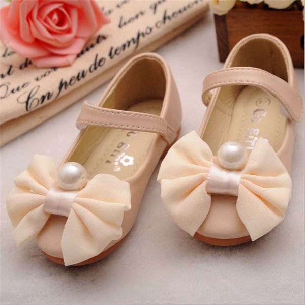latest elegant princess girls leather shoes new bow little kids shoes for girls flats brand sweet children high-quality, Black;grey
latest elegant princess girls leather shoes new bow little kids shoes for girls flats brand sweet children high-quality, Black;grey