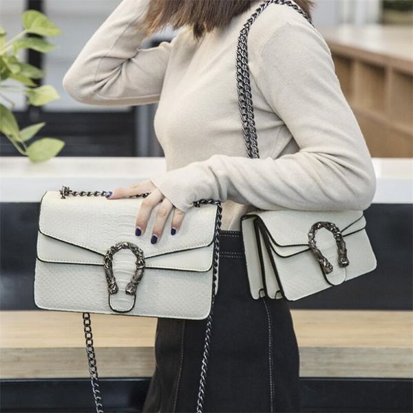 Women Serpentine Leather Chain Crossbody Trademark Designer Pu Cobra Mode Designer In Reluctantly Embracing Bags Of Ombro Sac
Women Serpentine Leather Chain Crossbody Trademark Designer Pu Cobra Mode Designer In Reluctantly Embracing Bags Of Ombro Sac