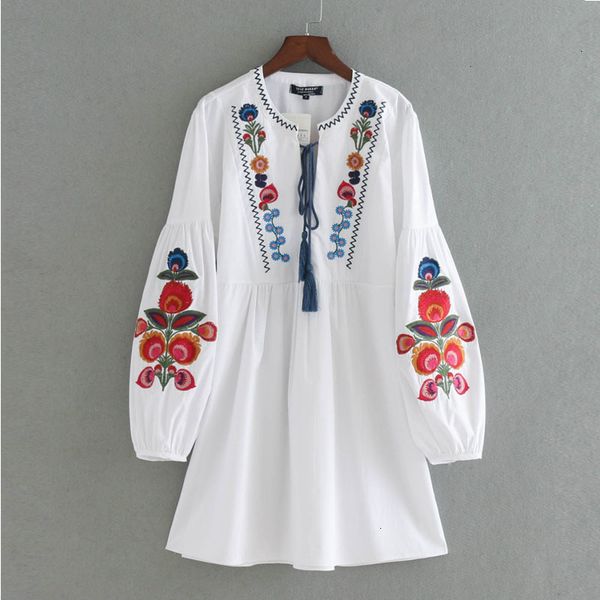 women clothes womens dress autumn fashion solid women floral embroidery o neck fringe deco dress ladies casual white color dresses, Black;gray
women clothes womens dress autumn fashion solid women floral embroidery o neck fringe deco dress ladies casual white color dresses, Black;gray