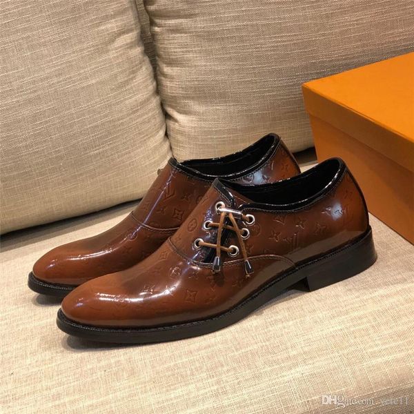 20ss new italian oxford shoes for men luxury mens patent leather wedding shoes mens pointed toe dress shoes classic derbies madaod, Black
20ss new italian oxford shoes for men luxury mens patent leather wedding shoes mens pointed toe dress shoes classic derbies madaod, Black