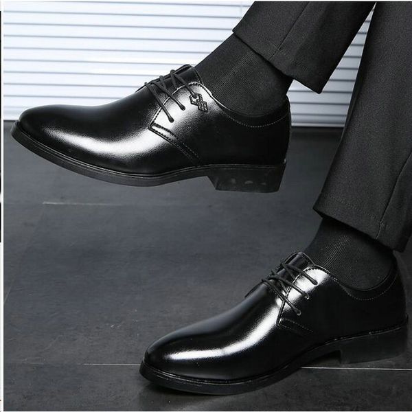 luxury fashion male formal wedding pu leather shoes men business dress pointy black shoes oxford
luxury fashion male formal wedding pu leather shoes men business dress pointy black shoes oxford