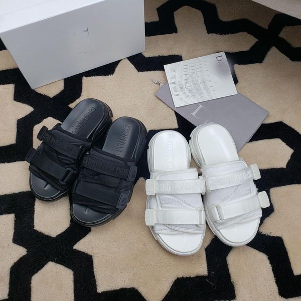 new fashion luxury designer womens high-heeled shoes with australia woven lambskin square head lady office club slippers in summer, Black
new fashion luxury designer womens high-heeled shoes with australia woven lambskin square head lady office club slippers in summer, Black
