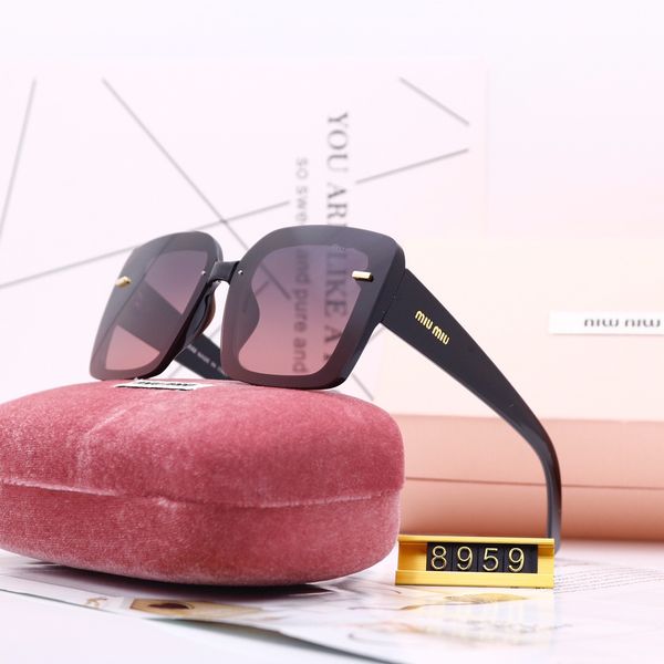 2020 new brand sunglasses miu women's fashion sunglasses designers glasses men and women new glasses with box, White;black
2020 new brand sunglasses miu women's fashion sunglasses designers glasses men and women new glasses with box, White;black