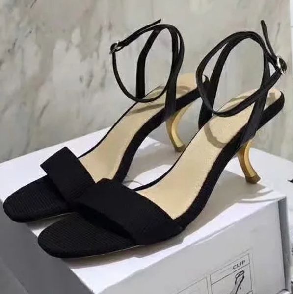 with box slippers sandals slides slippers sandals designer shoes huaraches flip flops loafers scuffs for woman by shoe06 da01, Black
with box slippers sandals slides slippers sandals designer shoes huaraches flip flops loafers scuffs for woman by shoe06 da01, Black