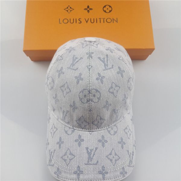 summer high street caps ins fashion sequain ornament men women visors outdoor breathable couple baseball caps, Blue;gray
summer high street caps ins fashion sequain ornament men women visors outdoor breathable couple baseball caps, Blue;gray