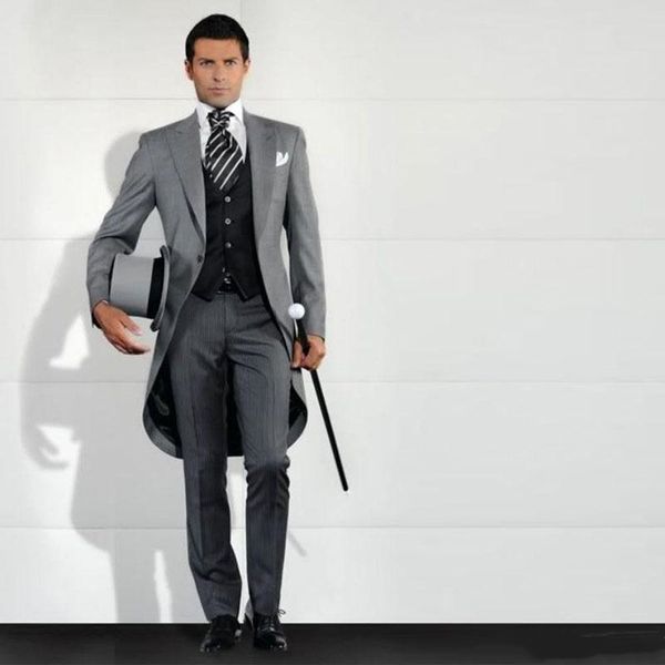 slim sliver men's wedding tuxedos one button slim fit peaked lapel morning suits custom made man's prom blazer+ pants+vest, Black;gray
slim sliver men's wedding tuxedos one button slim fit peaked lapel morning suits custom made man's prom blazer+ pants+vest, Black;gray