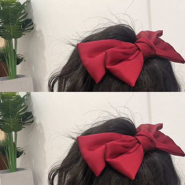 aomu lolita french oversized bow hair clip korean satin spring clip exaggerated sweet cute retro japanese hairpin for women girl, Golden;white
aomu lolita french oversized bow hair clip korean satin spring clip exaggerated sweet cute retro japanese hairpin for women girl, Golden;white
