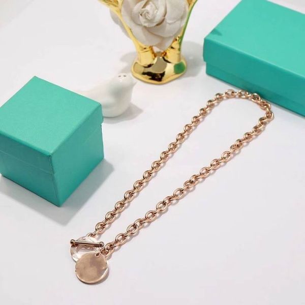 2020 rose gold stainless steel thick chian with round plate ring necklaces with box and dastbag size, Silver
2020 rose gold stainless steel thick chian with round plate ring necklaces with box and dastbag size, Silver