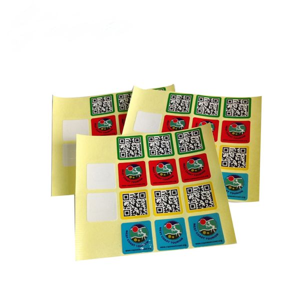 Custom Pet Qr Code Stickers Weather Resistance Labels Vinyl Eco-friendly Waterproof Sticker Roll