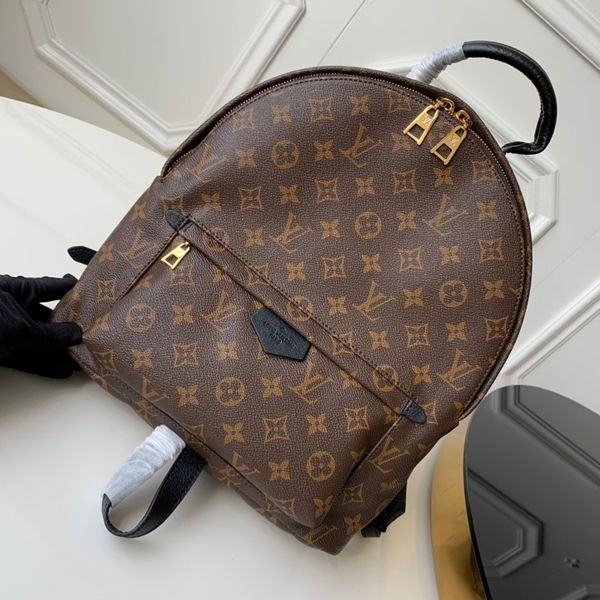 lou1s vu1tton m41562 backpack genuine leather women twist handbag messenger shoulder bag pockets totes shopping bags backpack key wallets
lou1s vu1tton m41562 backpack genuine leather women twist handbag messenger shoulder bag pockets totes shopping bags backpack key wallets