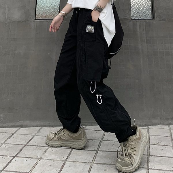 new arrived big pockets cargo pants women high waist loose streetwear trouser hip hop joggers pants, Black;white
new arrived big pockets cargo pants women high waist loose streetwear trouser hip hop joggers pants, Black;white