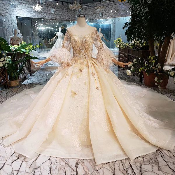 2019 новый дизайн ливан свадебные платья иллюзия o шеи тюль перо половина рукава свадебные платья открыть замочную скважину назад аппликация, White
2019 новый дизайн ливан свадебные платья иллюзия o шеи тюль перо половина рукава свадебные платья открыть замочную скважину назад аппликация, White