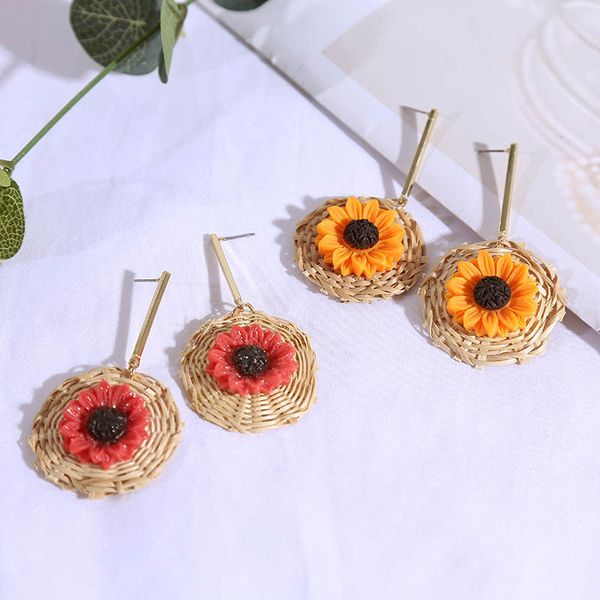korean long geometric sunflower rattan flower earrings female ins retro resin earrings, Golden;silver
korean long geometric sunflower rattan flower earrings female ins retro resin earrings, Golden;silver