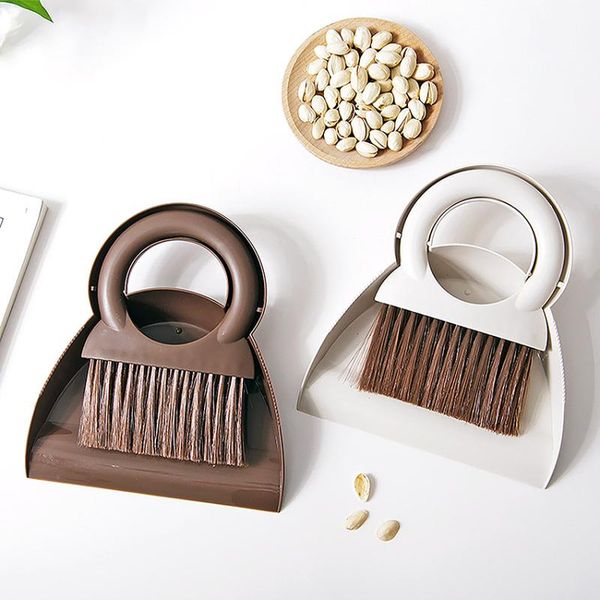deskcleaning broom dustpan combo mini handy dust cleaning sweeping brush dustpan for table, desk, couner keyboard
deskcleaning broom dustpan combo mini handy dust cleaning sweeping brush dustpan for table, desk, couner keyboard