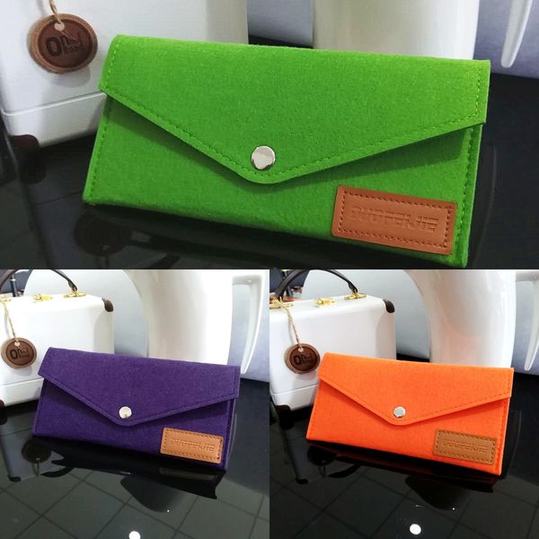 portable case sun case creative felt bag glasses box color simple sunglasses box 
portable case sun case creative felt bag glasses box color simple sunglasses box