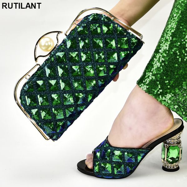 new metal decoration women italian african party pumps shoes and bag luxury shoes women designers shoe and bag for nigeria party, Black
new metal decoration women italian african party pumps shoes and bag luxury shoes women designers shoe and bag for nigeria party, Black