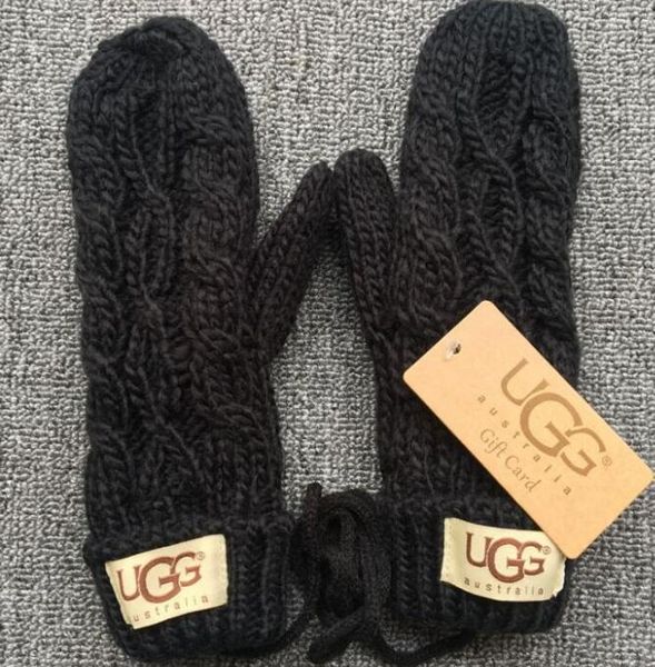 design women' gloves for winter and autumn cashmere mittens gloves with lovely fur ball outdoor sport warm winter gloves g5327, Blue;gray
design women' gloves for winter and autumn cashmere mittens gloves with lovely fur ball outdoor sport warm winter gloves g5327, Blue;gray