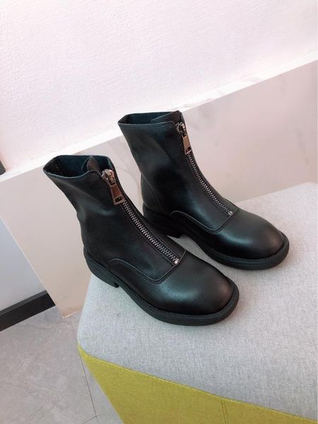 woman flat boots zipper mid-calf booties women leather women's shoes lace up luxury designer boots-women round toe low mid calf, Black
woman flat boots zipper mid-calf booties women leather women's shoes lace up luxury designer boots-women round toe low mid calf, Black