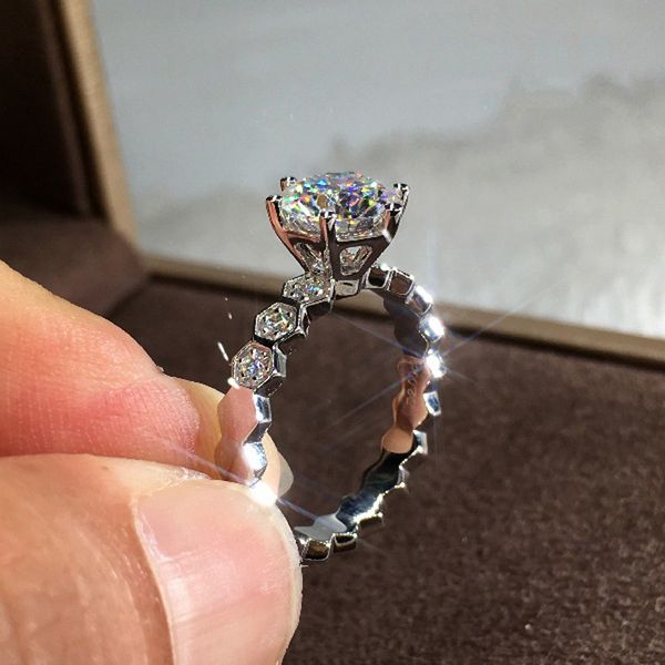 rose gold silver color sparkling zircon wedding rings for women elegant and simple engagement party jewelry girls gifts bague, Slivery;golden
rose gold silver color sparkling zircon wedding rings for women elegant and simple engagement party jewelry girls gifts bague, Slivery;golden