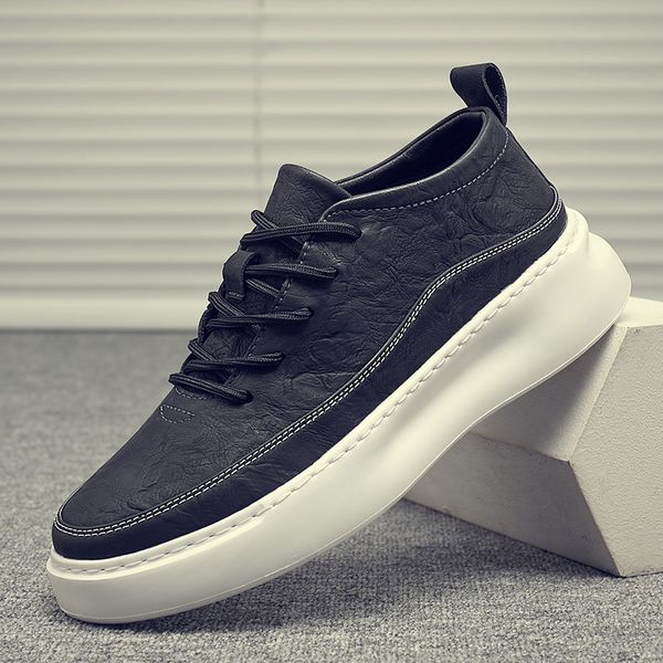 height increased men sneakers casual sport shoes breathable split leather tenis trainers mens handsome making old walking shoes, Black
height increased men sneakers casual sport shoes breathable split leather tenis trainers mens handsome making old walking shoes, Black