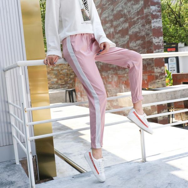 2019 new students skinny sports pants elastic waist ankle-length pants korean loose casual ins harlan women trousers, Black;white
2019 new students skinny sports pants elastic waist ankle-length pants korean loose casual ins harlan women trousers, Black;white