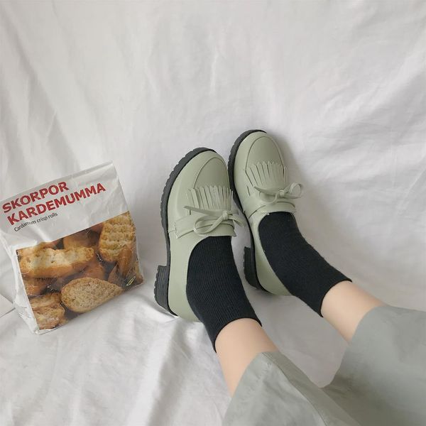 small leather shoes female british wind 2019 new korean version of the flat bottom wild retro one pedal single shoes, Black
small leather shoes female british wind 2019 new korean version of the flat bottom wild retro one pedal single shoes, Black