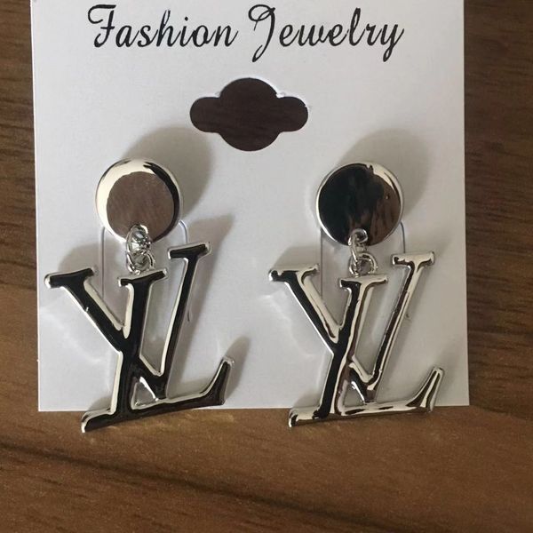 Brinco de Orelha Inteira Ear Cuff renshang123
Brinco de Orelha Inteira Ear Cuff renshang123