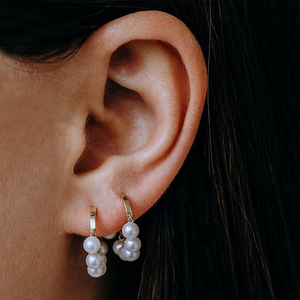 classic fashion women fresh sea pearl earrings gold silver water pearl beaded charm hoop earring, Golden;silver
classic fashion women fresh sea pearl earrings gold silver water pearl beaded charm hoop earring, Golden;silver