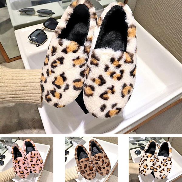 new casual lazy fur shoes women's low round head flat leopard plus velvet cotton shoes winter home wear size 35-40, Black
new casual lazy fur shoes women's low round head flat leopard plus velvet cotton shoes winter home wear size 35-40, Black