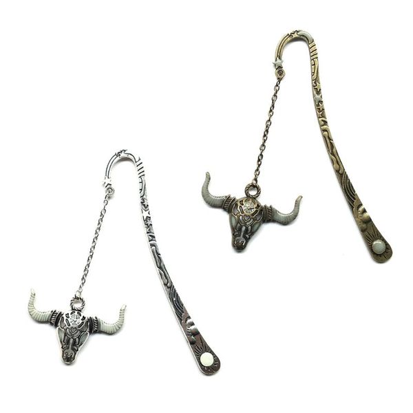 bull demon domineering cow head pendant retro luminous bookmark retro metal stars moon engraving pattern elegant hairpin
bull demon domineering cow head pendant retro luminous bookmark retro metal stars moon engraving pattern elegant hairpin
