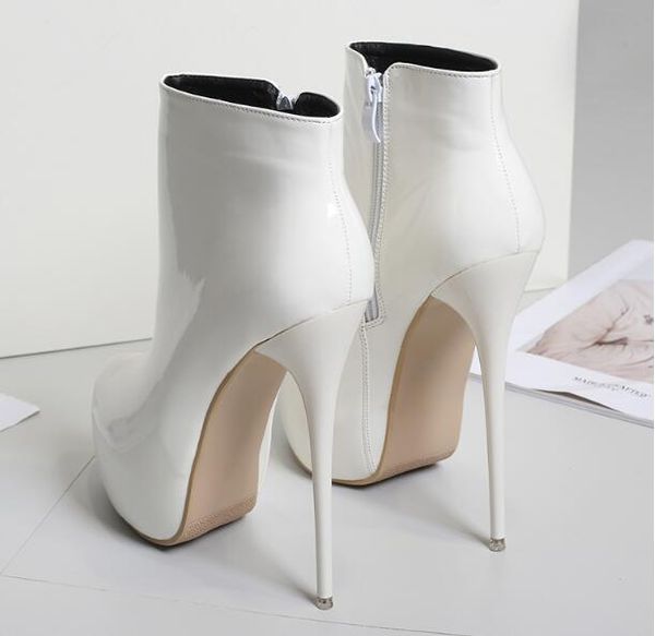 woman model fun club party show shoes white boots plus size platform heel short boot female motorcycle boot, Black
woman model fun club party show shoes white boots plus size platform heel short boot female motorcycle boot, Black
