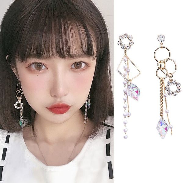 mengjiqiao 2019 новый корейский красочный ромб кристалл круг асимметричные серьги для женщин имитация жемчуга длинные кисточки pendientes, Golden
mengjiqiao 2019 новый корейский красочный ромб кристалл круг асимметричные серьги для женщин имитация жемчуга длинные кисточки pendientes, Golden