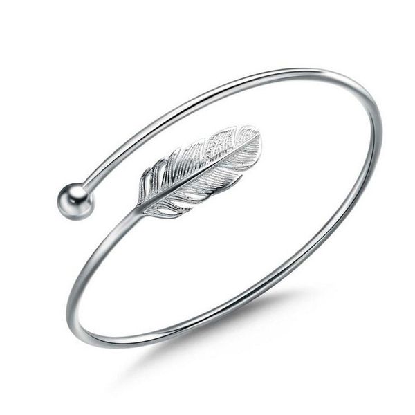 european and american sellers silver 925 feather simple design angel bracelet leisure / travel jewelry gift for women, Golden;silver
european and american sellers silver 925 feather simple design angel bracelet leisure / travel jewelry gift for women, Golden;silver