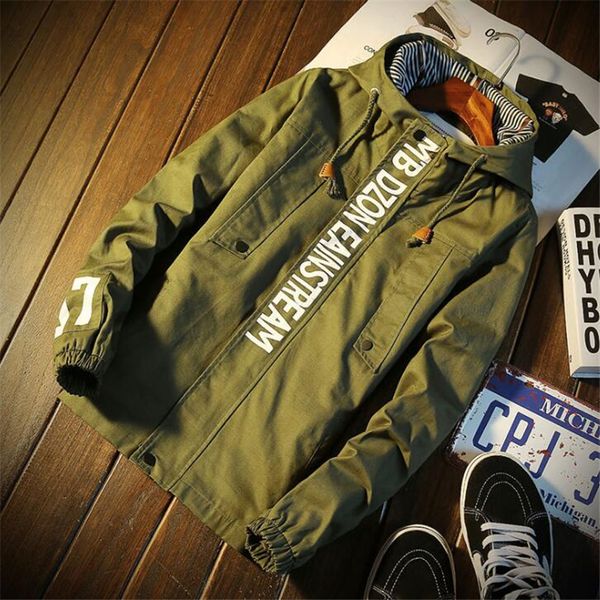 2019 new autumn army bomber jacket men thin hooded jacket men waterproof tractic long sleeve outwear coat, Black;brown
2019 new autumn army bomber jacket men thin hooded jacket men waterproof tractic long sleeve outwear coat, Black;brown