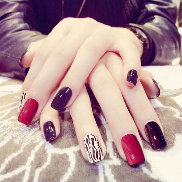 false nails fashion black and red wine 24 sheet/set fake nail tips round full cover beauty glue design art manicure stickers d43, Red;gold
false nails fashion black and red wine 24 sheet/set fake nail tips round full cover beauty glue design art manicure stickers d43, Red;gold