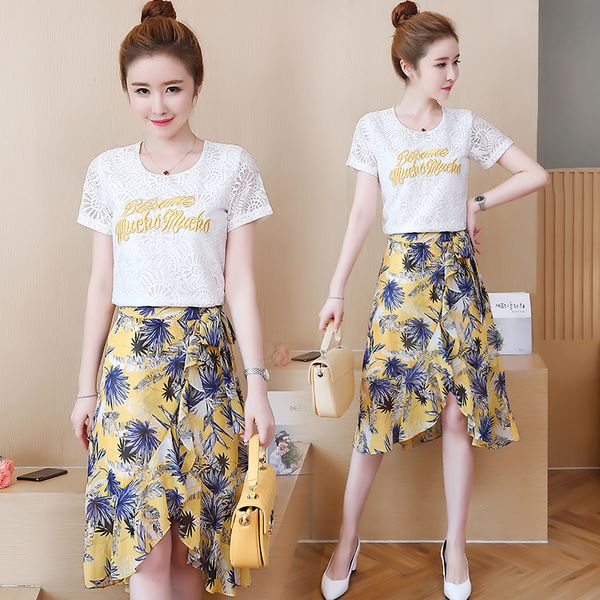 2019 new flower skirt korean fashion chiffon white blouse t shirt floral print skirt suits o neck short sleeve vestido elegant
2019 new flower skirt korean fashion chiffon white blouse t shirt floral print skirt suits o neck short sleeve vestido elegant