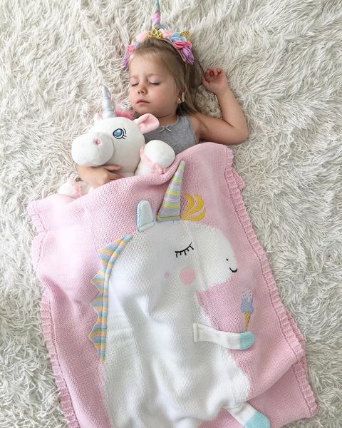 three dimensional unicorn ear blanket children's knitting blanket beach mat baby hug quilt pink, green, blue and red
three dimensional unicorn ear blanket children's knitting blanket beach mat baby hug quilt pink, green, blue and red