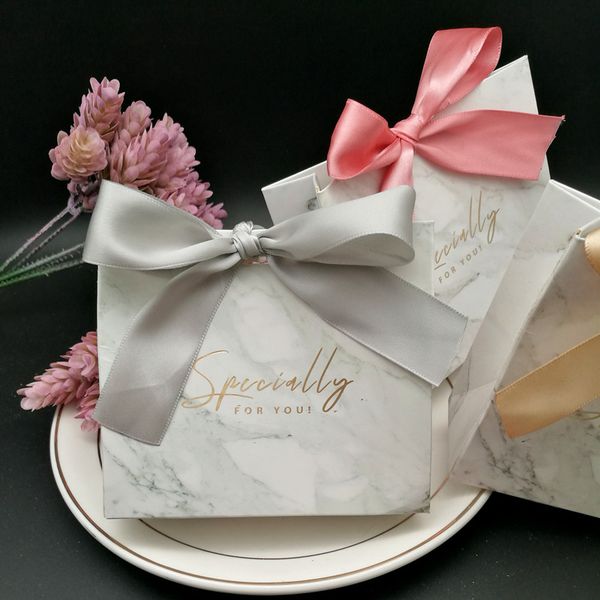 50pcs grey marble lines candy bag box for party table decoration/event party supplies/wedding favours gift boxes
50pcs grey marble lines candy bag box for party table decoration/event party supplies/wedding favours gift boxes