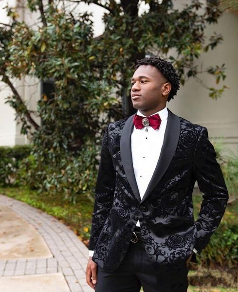 brand new one button black embossing wedding men suits shawl lapel two pieces business groom tuxedos (jacket+pants+tie) w1178, Black;gray
brand new one button black embossing wedding men suits shawl lapel two pieces business groom tuxedos (jacket+pants+tie) w1178, Black;gray