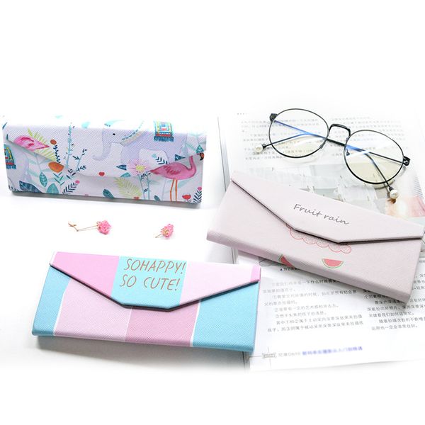 new innovative folding glasses case cute fresh flat mirror sunglasses triangle glasses box student simple case, Silver
new innovative folding glasses case cute fresh flat mirror sunglasses triangle glasses box student simple case, Silver