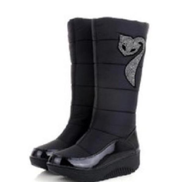2018 sequined cloth women's boots in winter with new style slope heel thick bottom plus velvet keep warm non-slip, Black
2018 sequined cloth women's boots in winter with new style slope heel thick bottom plus velvet keep warm non-slip, Black
