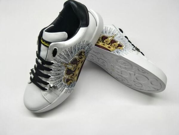 white women's leather shoes men's and women's casual shoes black gold red fashion comfortable flat shoes size 35-46 0392
white women's leather shoes men's and women's casual shoes black gold red fashion comfortable flat shoes size 35-46 0392