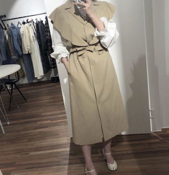 women sleeveless lace up elegant trench coat solid color khaki vest coats 2019 fashion female long windbreaker, Tan;black
women sleeveless lace up elegant trench coat solid color khaki vest coats 2019 fashion female long windbreaker, Tan;black